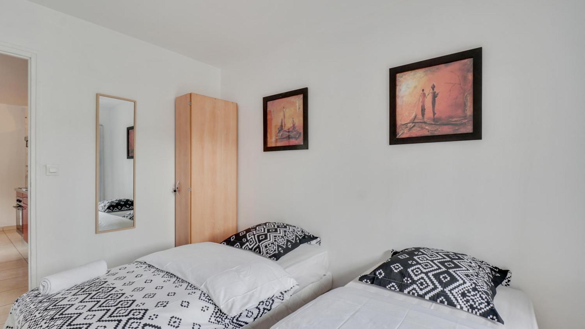 Chic Apart With Parking Near Paris Aubervilliers Ngoại thất bức ảnh